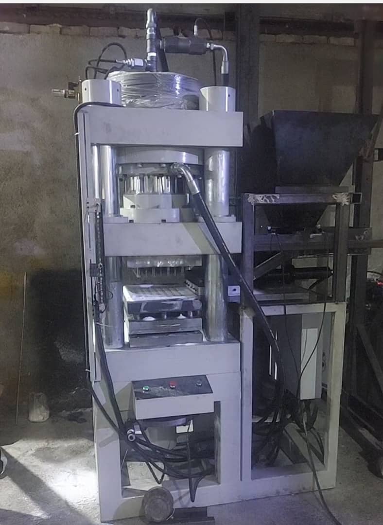 پشتیبانی کامل از خطوط تولید و قالب‌سازی